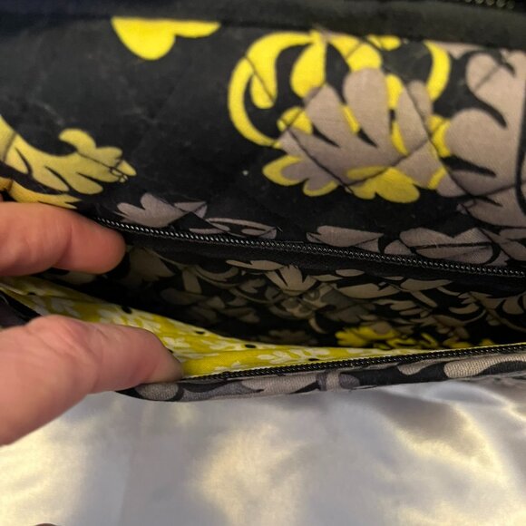 Vera Bradley Hard Shell Tablet Case – Retired “Baroque” Pattern – Crossbody - Picture 4 of 16